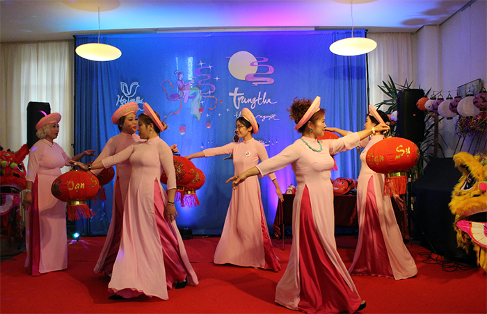 tapchihuongviet vd1