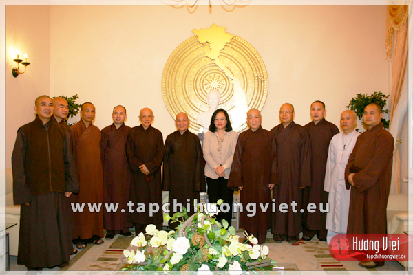 tapchihuongviet_hoangphap_000