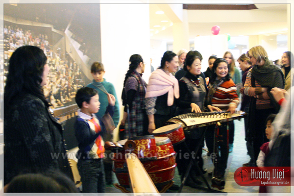 tapchihuongviet_hoanhac_001