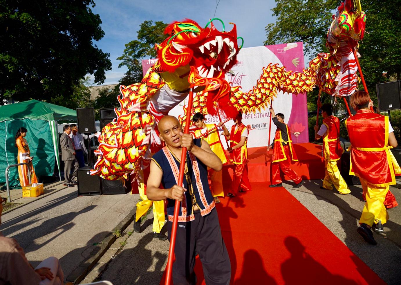 huongviet 2019 39