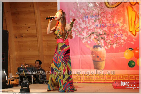 http://tapchihuongviet.eu/web-Bilder/freising/tapchihuongviet_freising_007.jpg